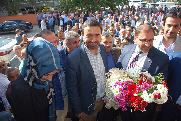 Güneştekin: Cumhurbaşkanından selam getirdim