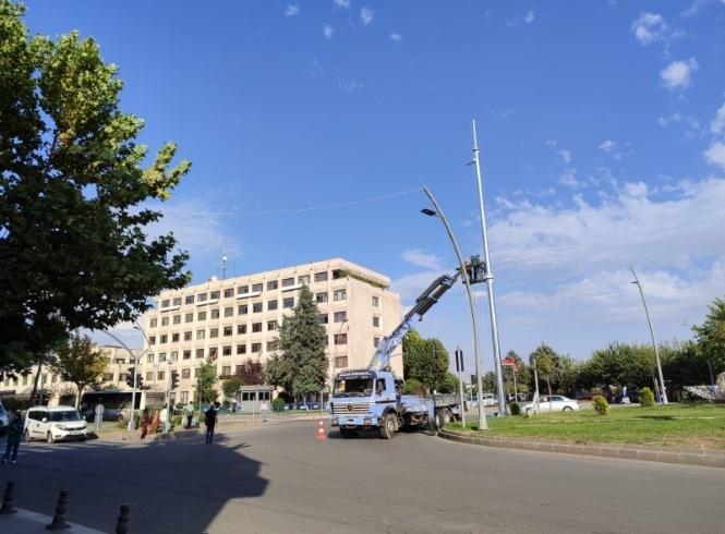 Akıllı kavşaklar trafiğe yön verecek