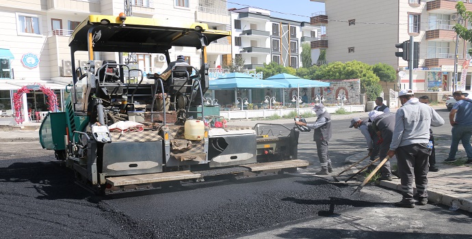 ASFALT ÇALIŞMALARI SÜRÜYOR