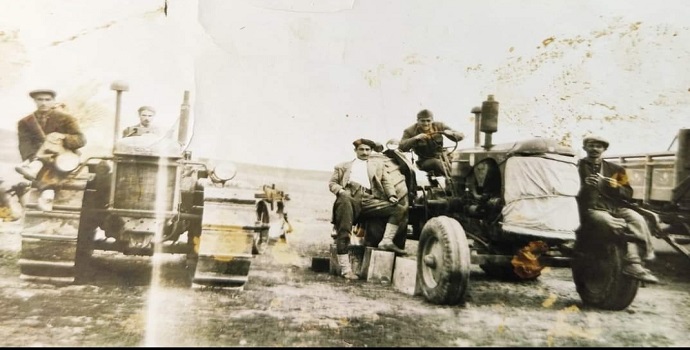 BÖLGENİN İLK TRAKTÖRLERİ BEŞİRİ’DEYDİ