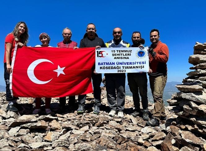 BÜ Dağcılık Topluluğu Kösedağ’a tırmandı