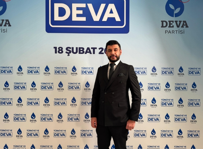 DEVA'NIN ADAYI, ERDİ IŞIK