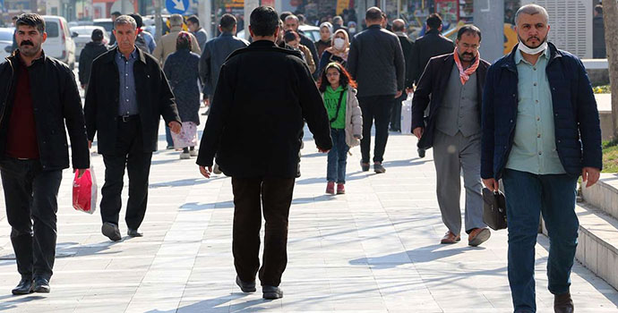 Halkın gündemi; “gıdadaki KDV indirimini ürün fiyatlarında görmek istiyoruz”