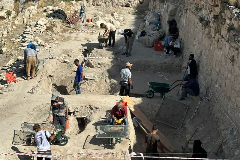 HASANKEYF'TE ARKEOLOJİK KAZI ÇALIŞMALARI SÜRÜYOR