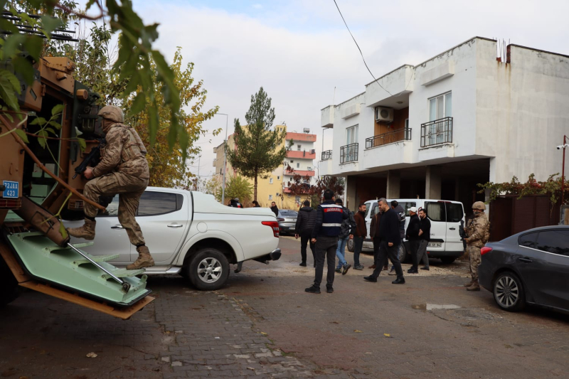 MARKET HIRSIZLARI YAKALANDI