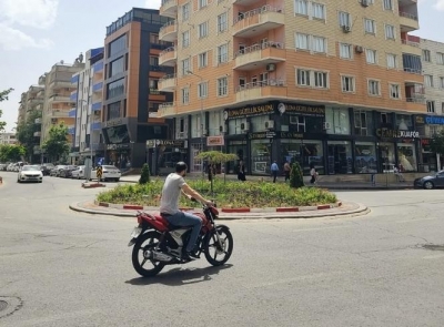 16 ADET DÖNEL KAVŞAK YAPILDI