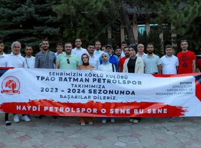 Ankara’daki Batmanlılardan Petrolspor’a ziyaret