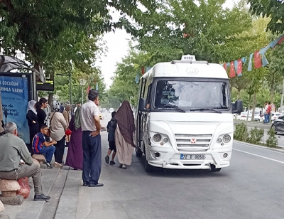 Batman'da Şehir İçi Minibüs Ücretlerine Zam Kararı