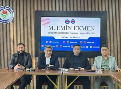 EKMEN: TOPLUM İÇİN ÇABA GÖSTEREN BİR PARTİYİZ