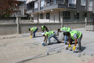 İKİ MAHALLEDE YOL YAPIM ÇALIŞMALARI BAŞLADI