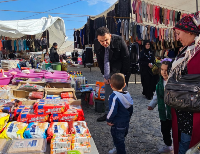 KAYMAKAM İMRAK, PAZARDA ESNAFLA BULUŞTU 