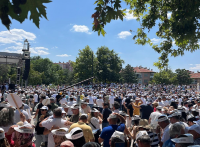 MALİ MÜŞAVİRLER ANKARA'DA EYLEM YAPTI