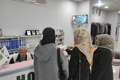 Öğrenciler, kermes gelirlerini Gazze'ye bağışladı