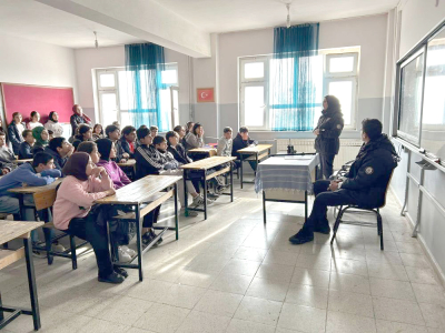 Öğrencilere Polislik Mesleği Tanıtıldı