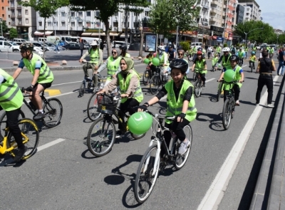 PEDALLAR YEŞİL BİR DÜNYA İÇİN...