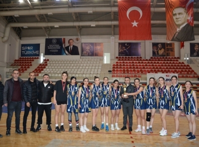 Potanın Şampiyonu; Spor Lisesi