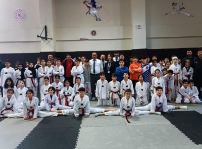 TAEKWONDO İL SEÇMELERİ YAPILDI