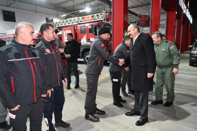 Vali Ekrem Canalp’ten İtfaiyeye Yeni Yıl Ziyareti