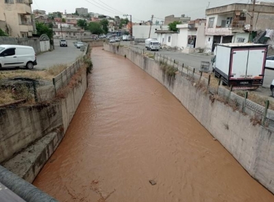 YİNE AYNI SORUN,  İLUH ÇAMUR AKIYOR